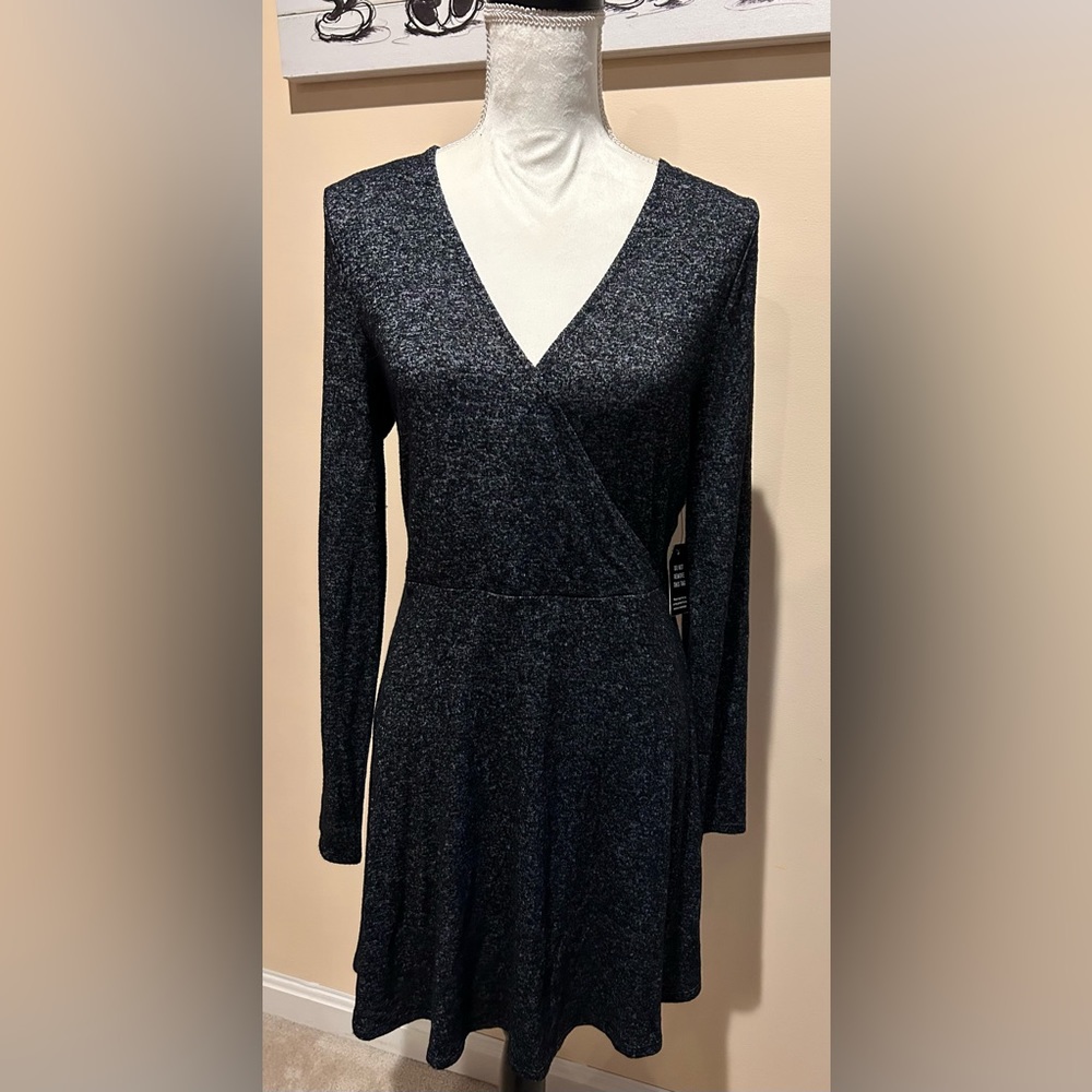 EXPRESS Long sleeve knitted Soft Sweater Dress M NWT